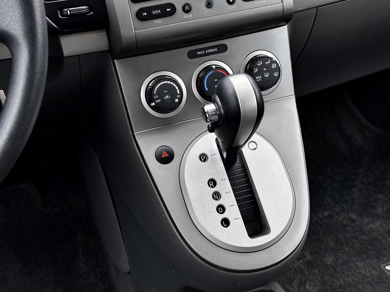 2009 Nissan Sentra S FE+ Photo