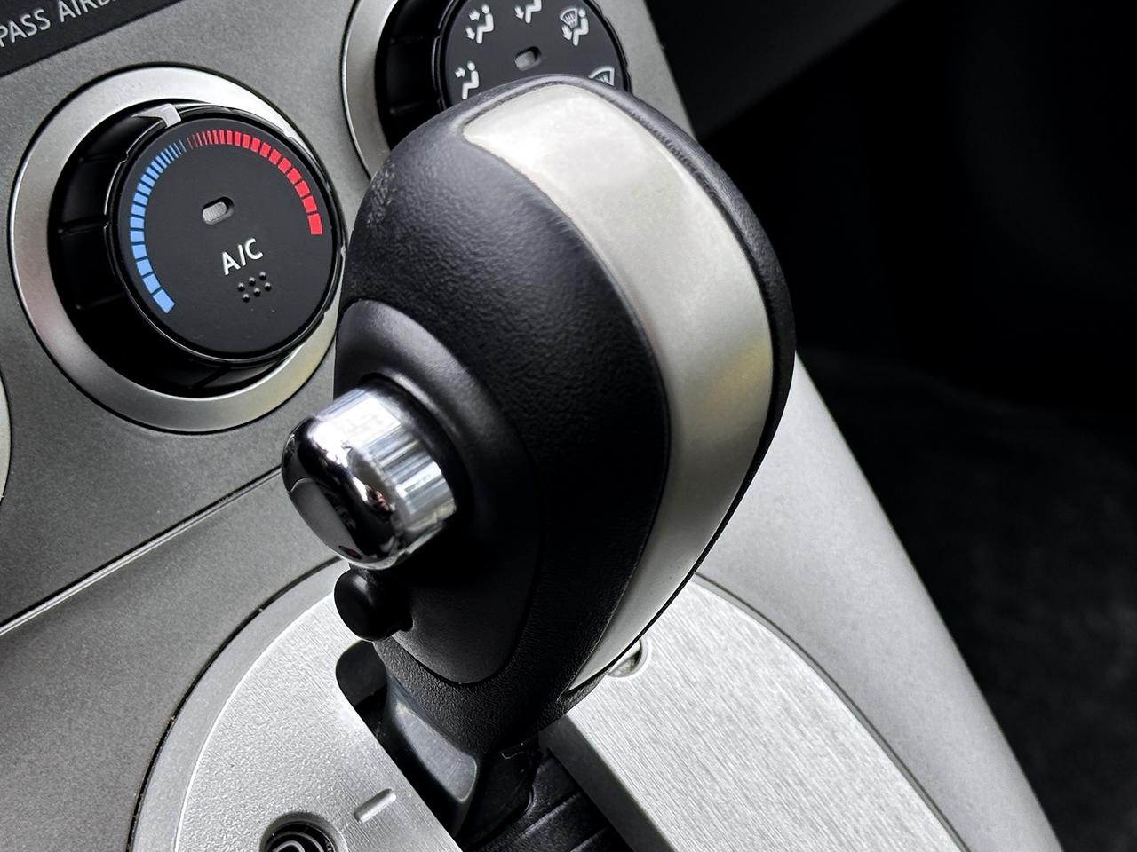 2009 Nissan Sentra S FE+ Photo