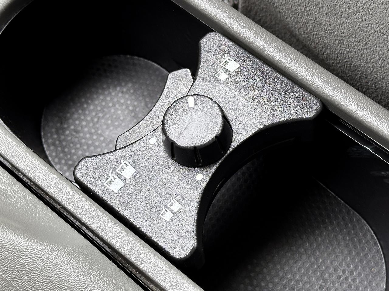 2009 Nissan Sentra S FE+ Photo