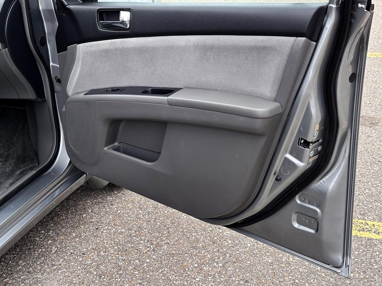 2009 Nissan Sentra S FE+ Photo