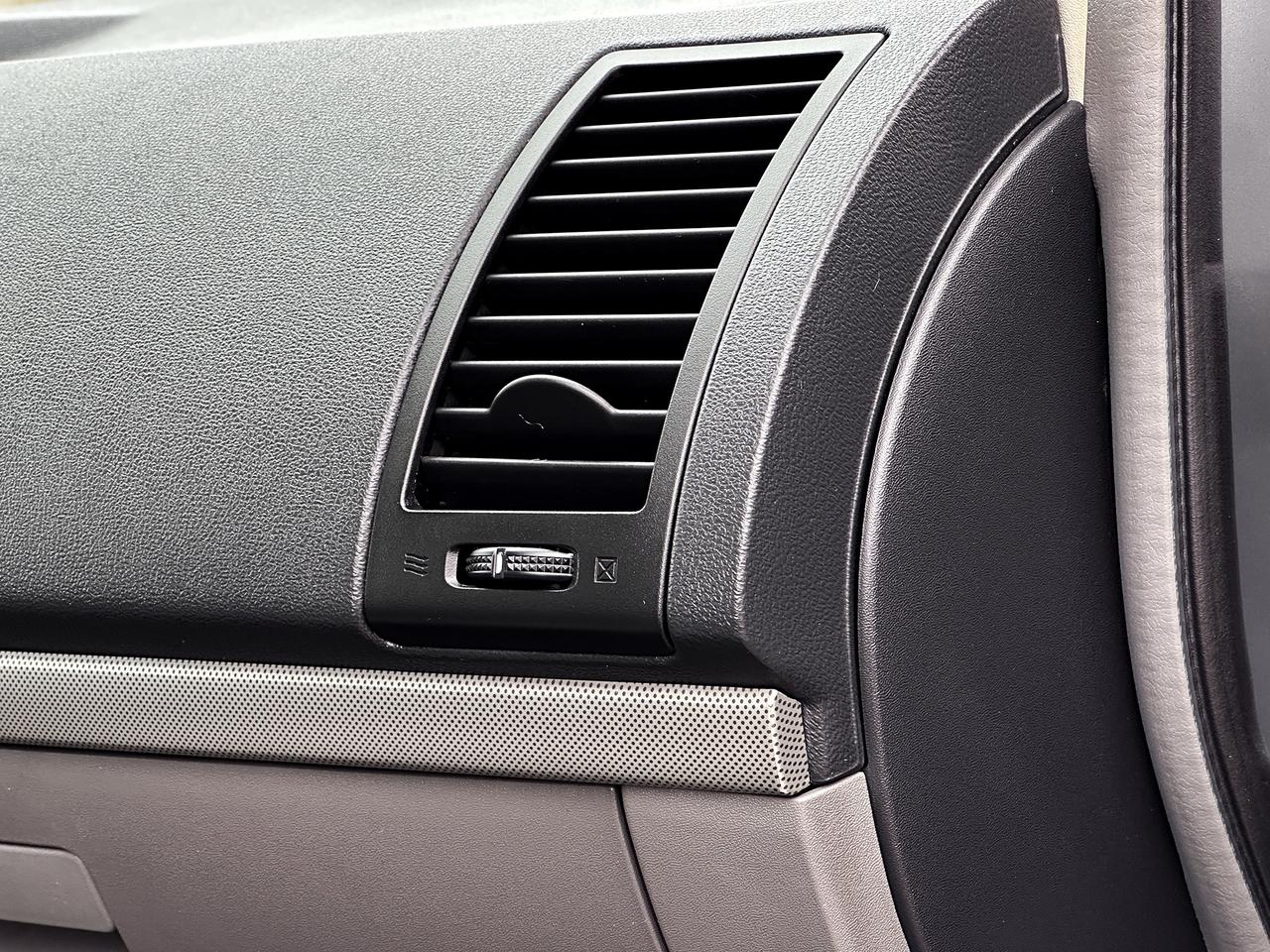 2009 Nissan Sentra S FE+ Photo