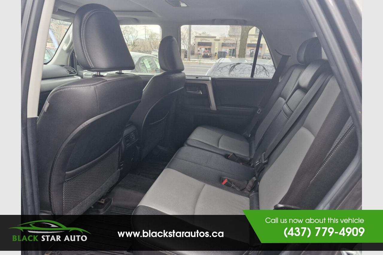 2016 Toyota 4Runner SR5 Photo