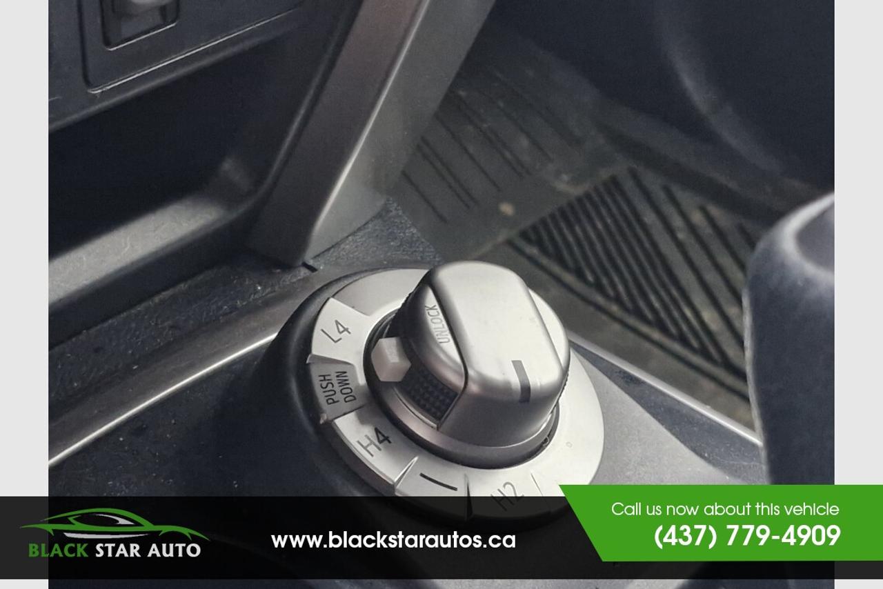 2016 Toyota 4Runner SR5 Photo