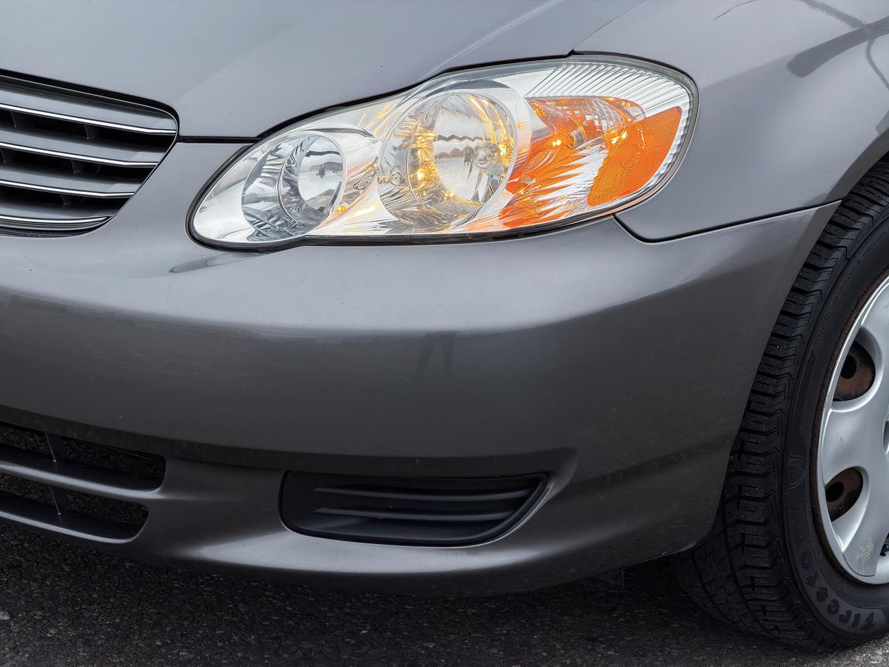 2004 Toyota Corolla CE Photo