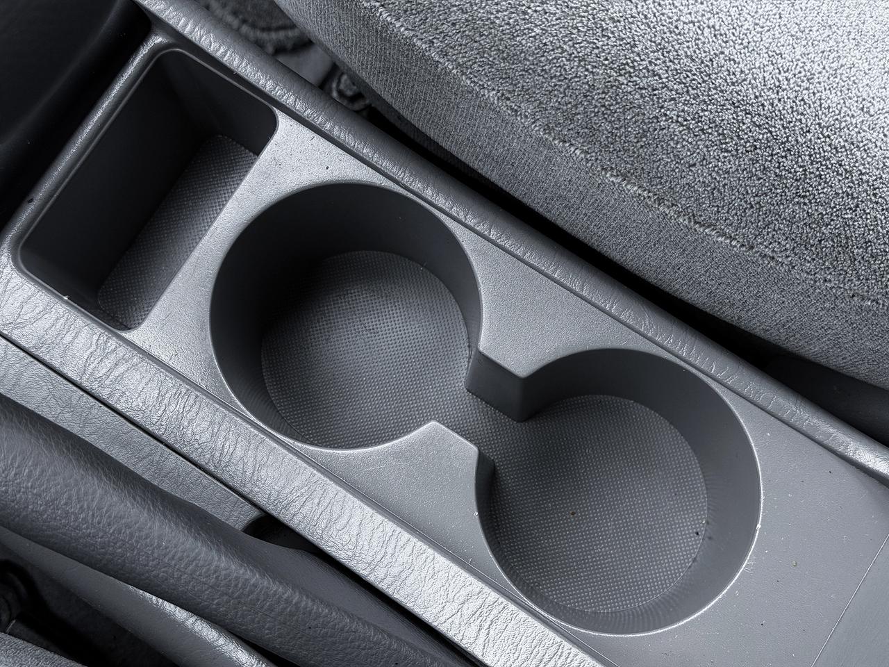 2004 Toyota Corolla CE Photo