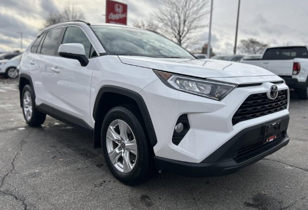 2021 Toyota RAV4 XLE Photo