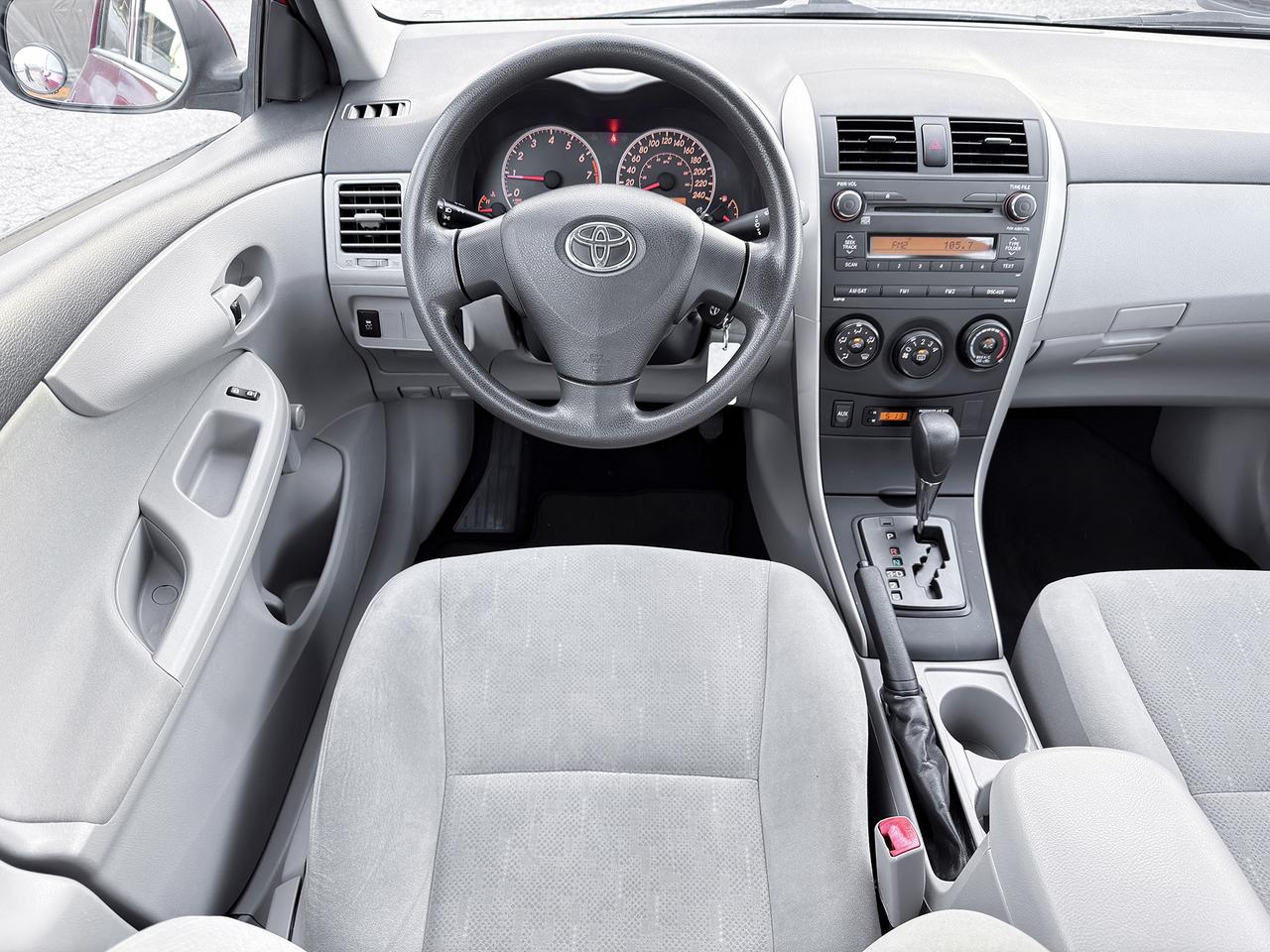 2011 Toyota Corolla CE Photo