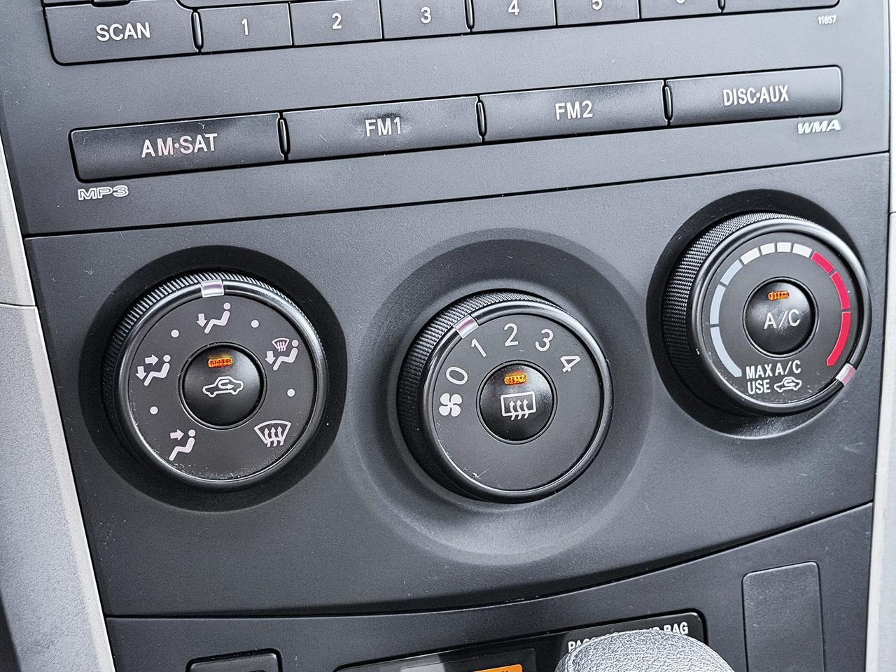 2011 Toyota Corolla CE Photo