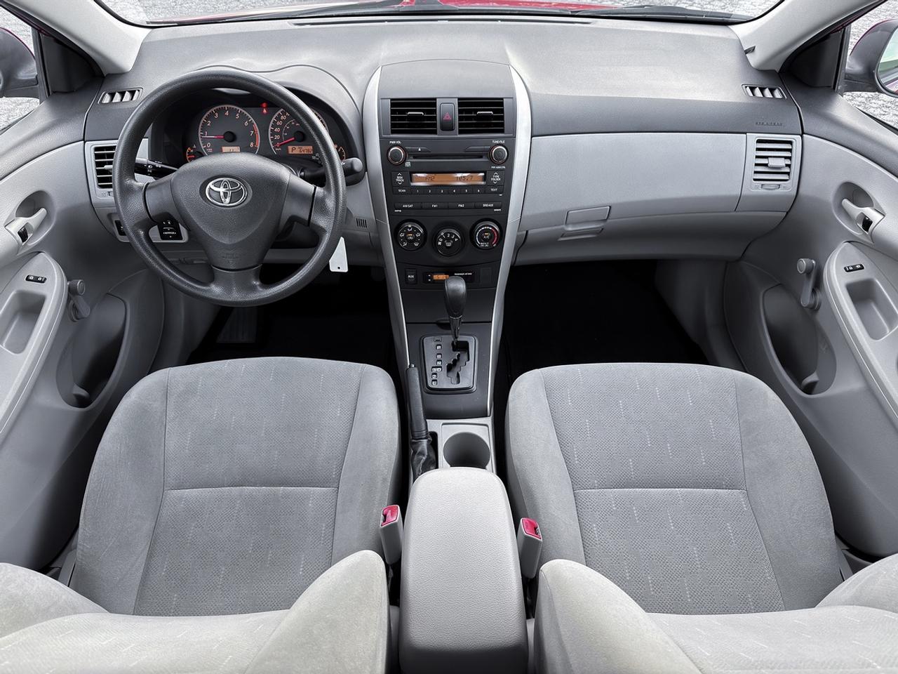 2011 Toyota Corolla CE Photo