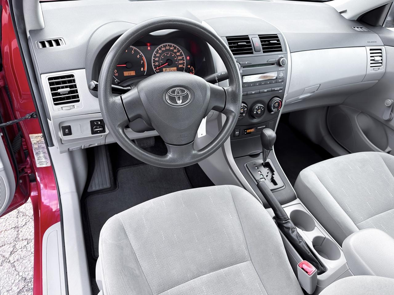 2011 Toyota Corolla CE Photo