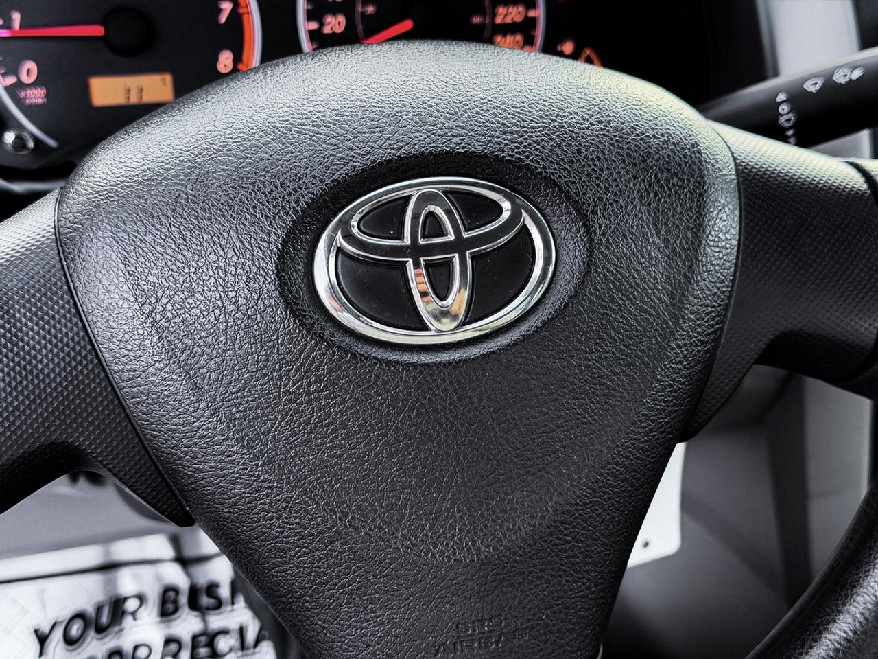 2011 Toyota Corolla CE Photo