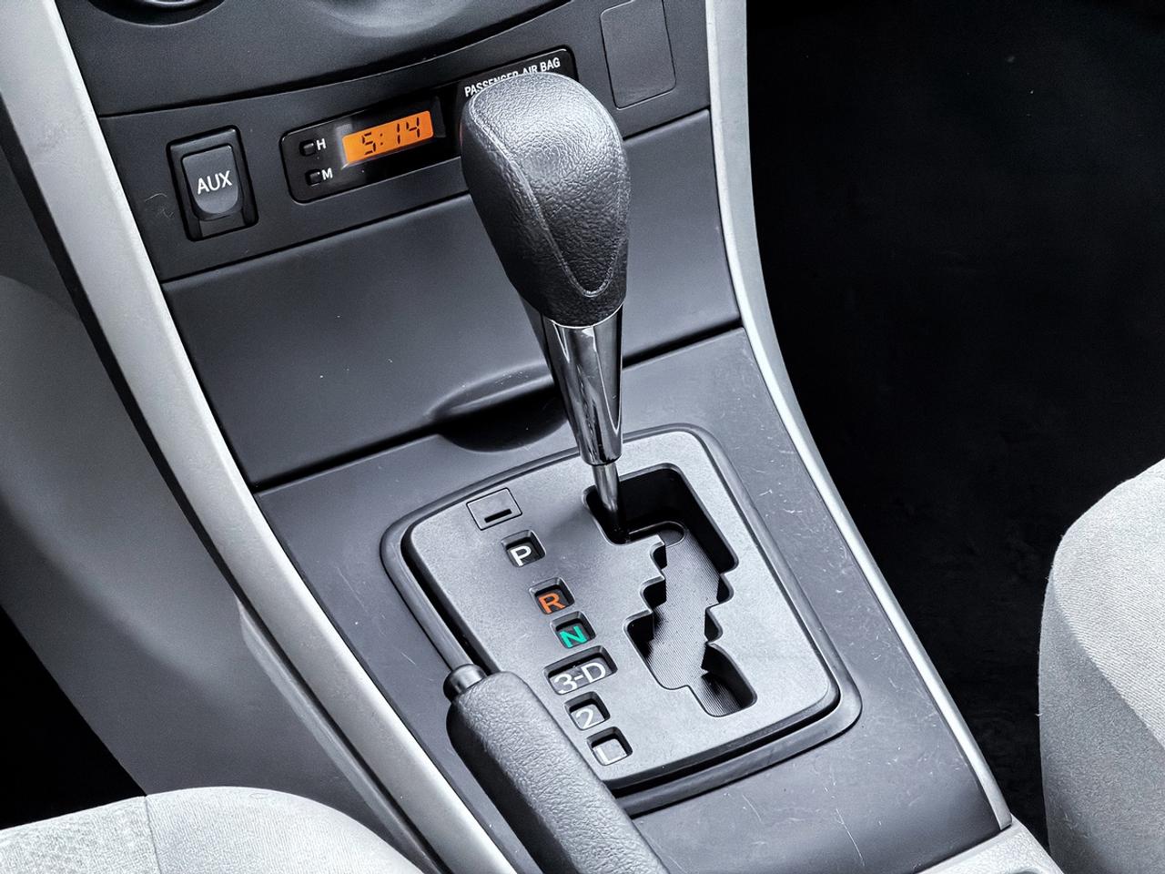 2011 Toyota Corolla CE Photo