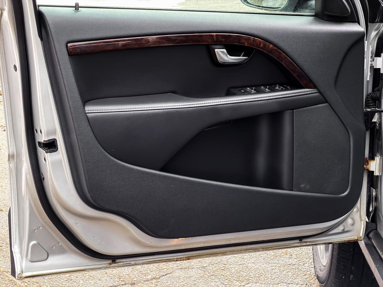 2015 Volvo XC70 3.0 T6 Premier+ AWD Photo