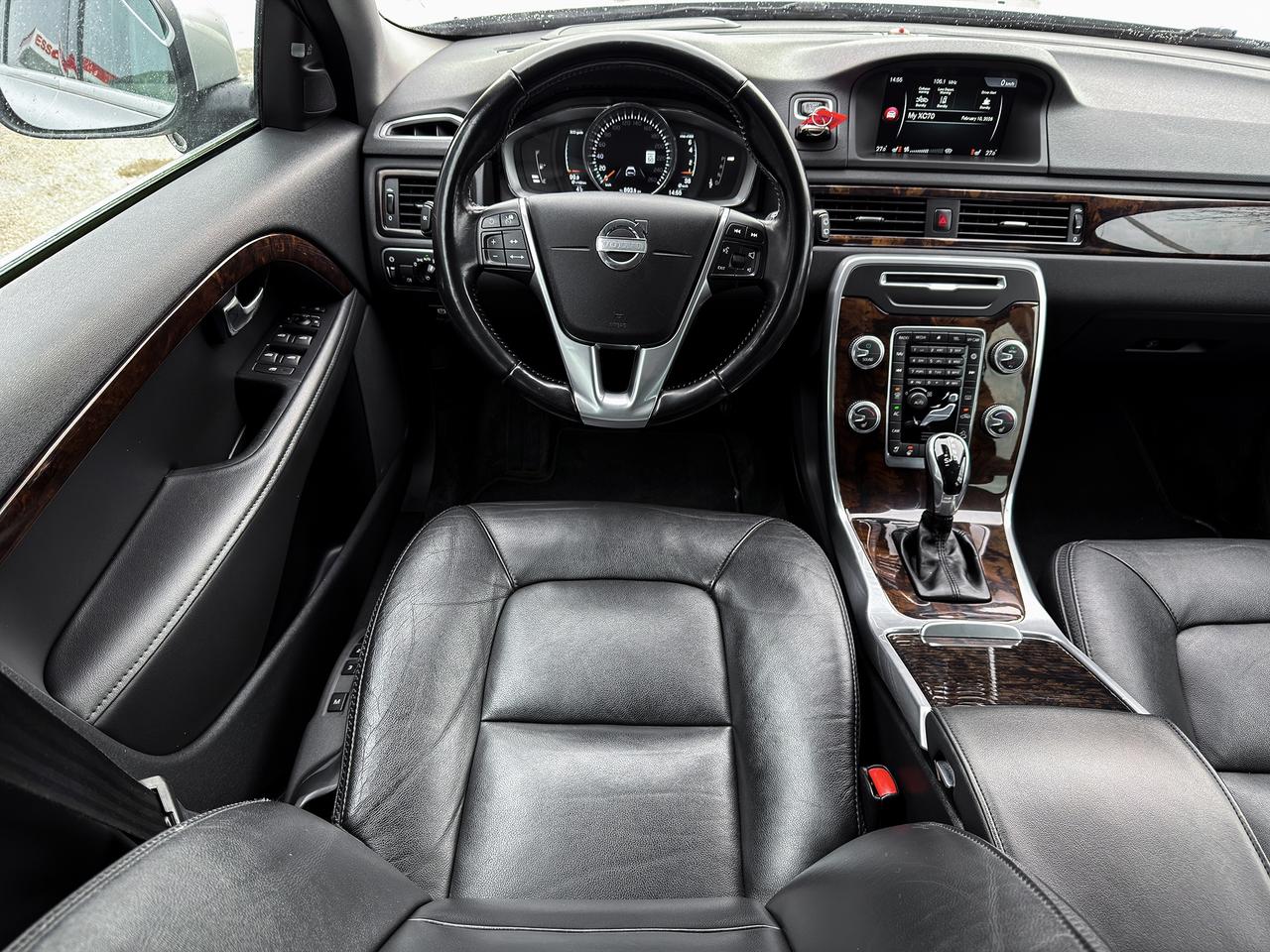 2015 Volvo XC70 3.0 T6 Premier+ AWD Photo