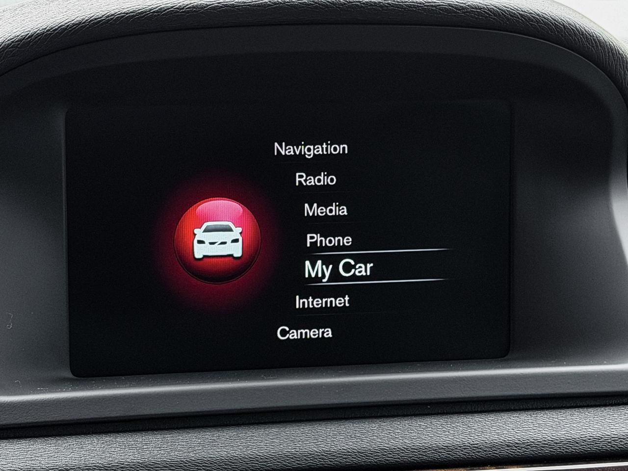 2015 Volvo XC70 3.0 T6 Premier+ AWD Photo