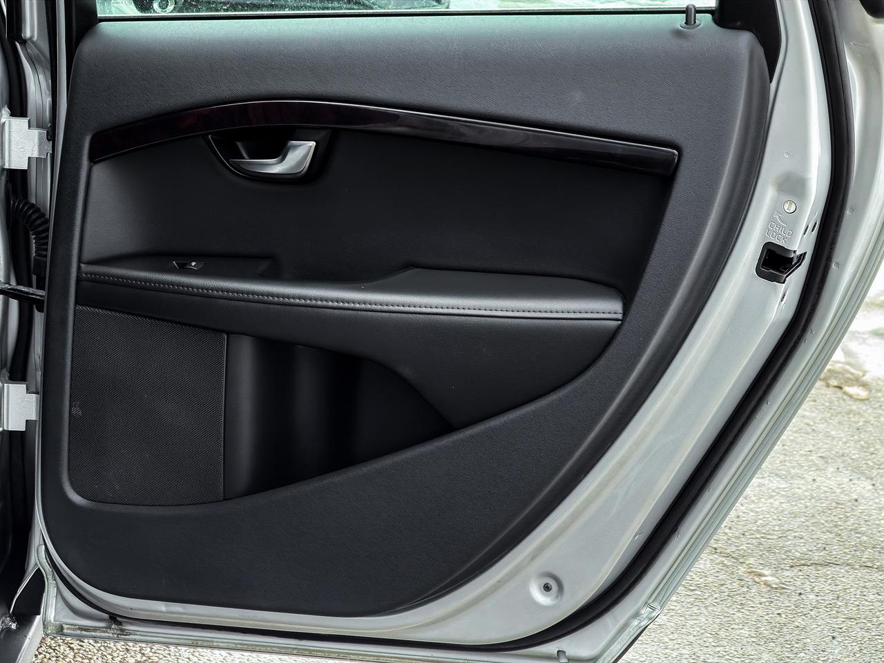 2015 Volvo XC70 3.0 T6 Premier+ AWD Photo