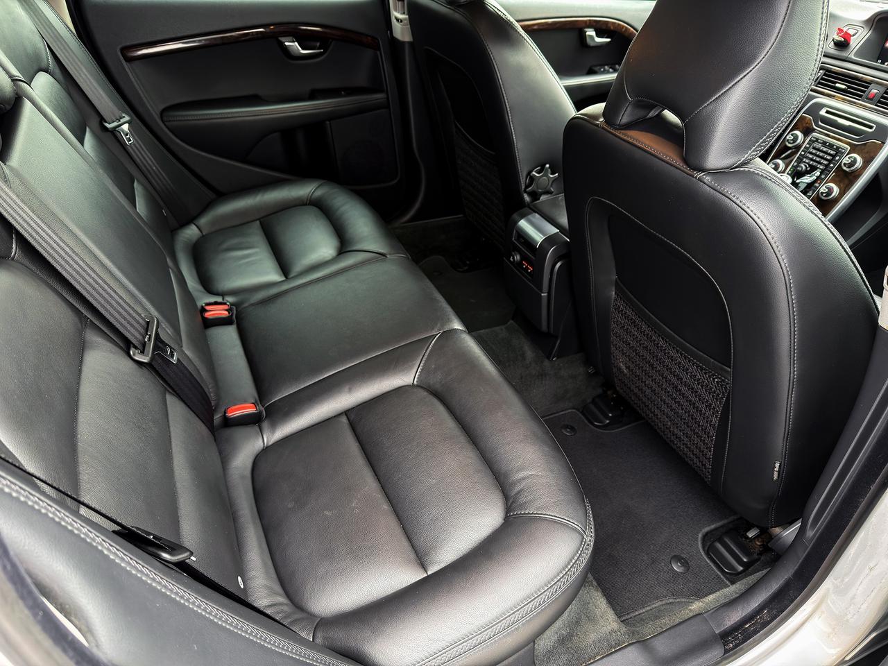 2015 Volvo XC70 3.0 T6 Premier+ AWD Photo