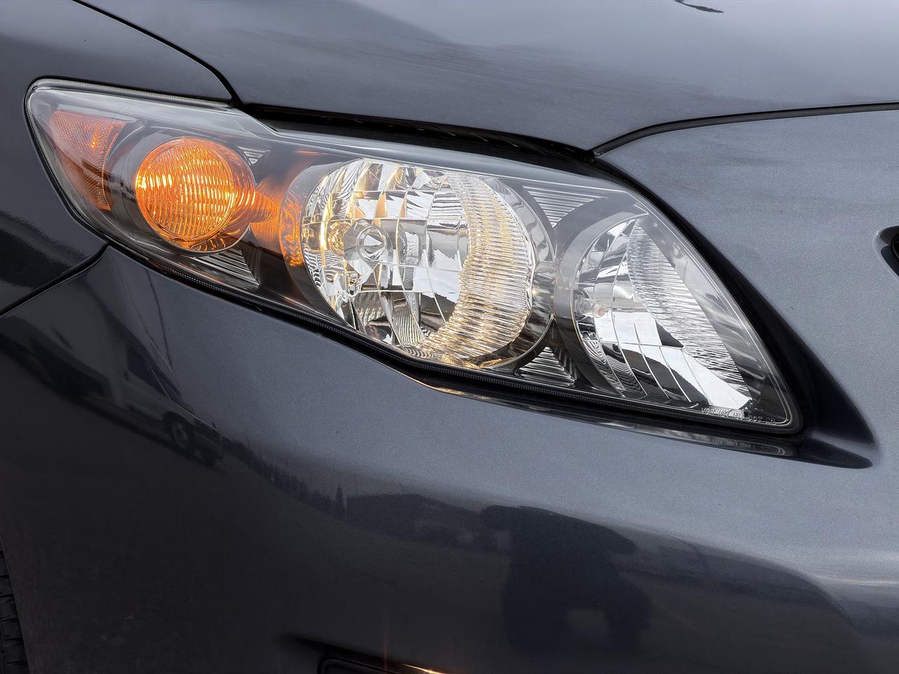 2009 Toyota Corolla S Photo