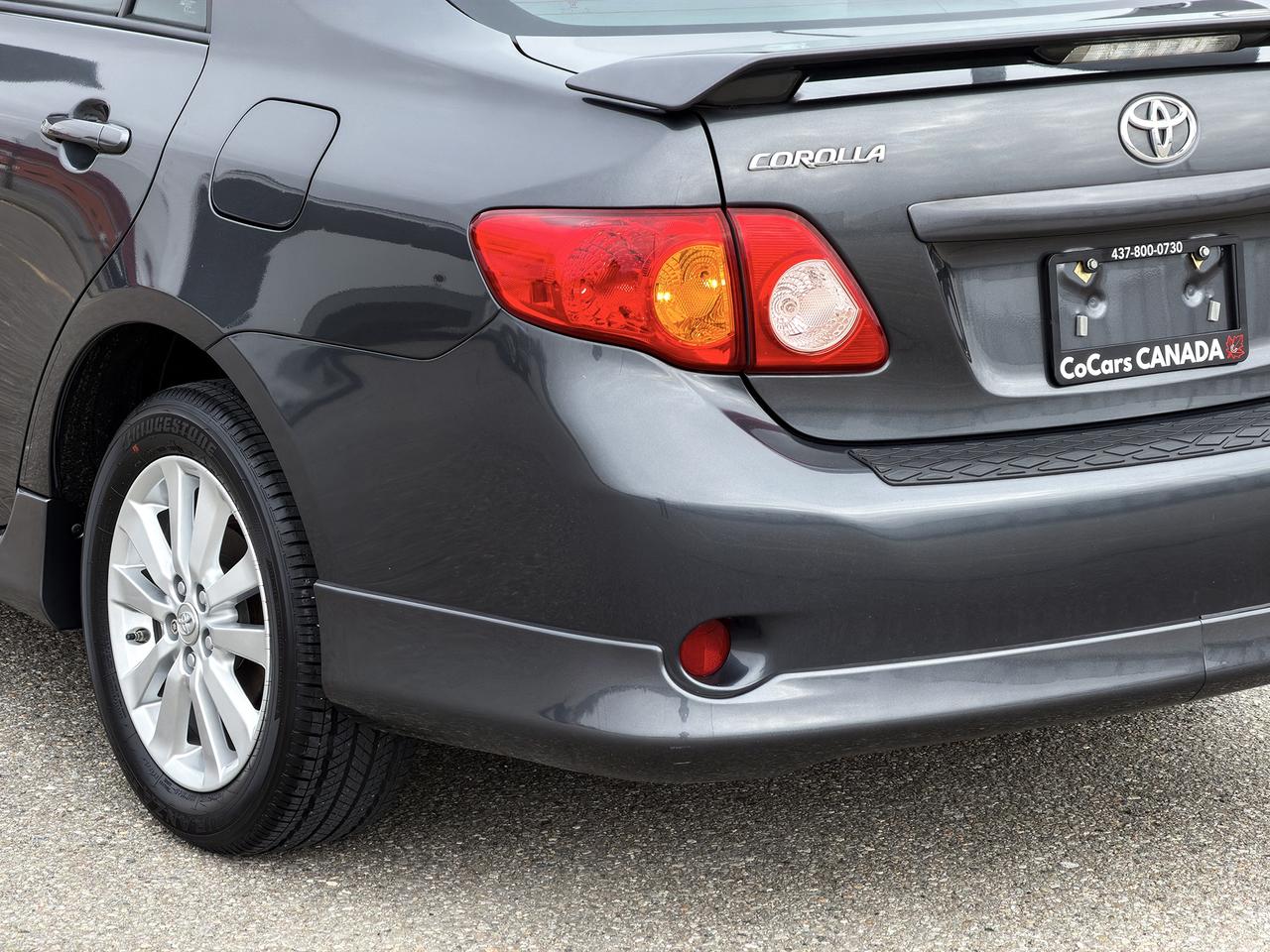 2009 Toyota Corolla S Photo