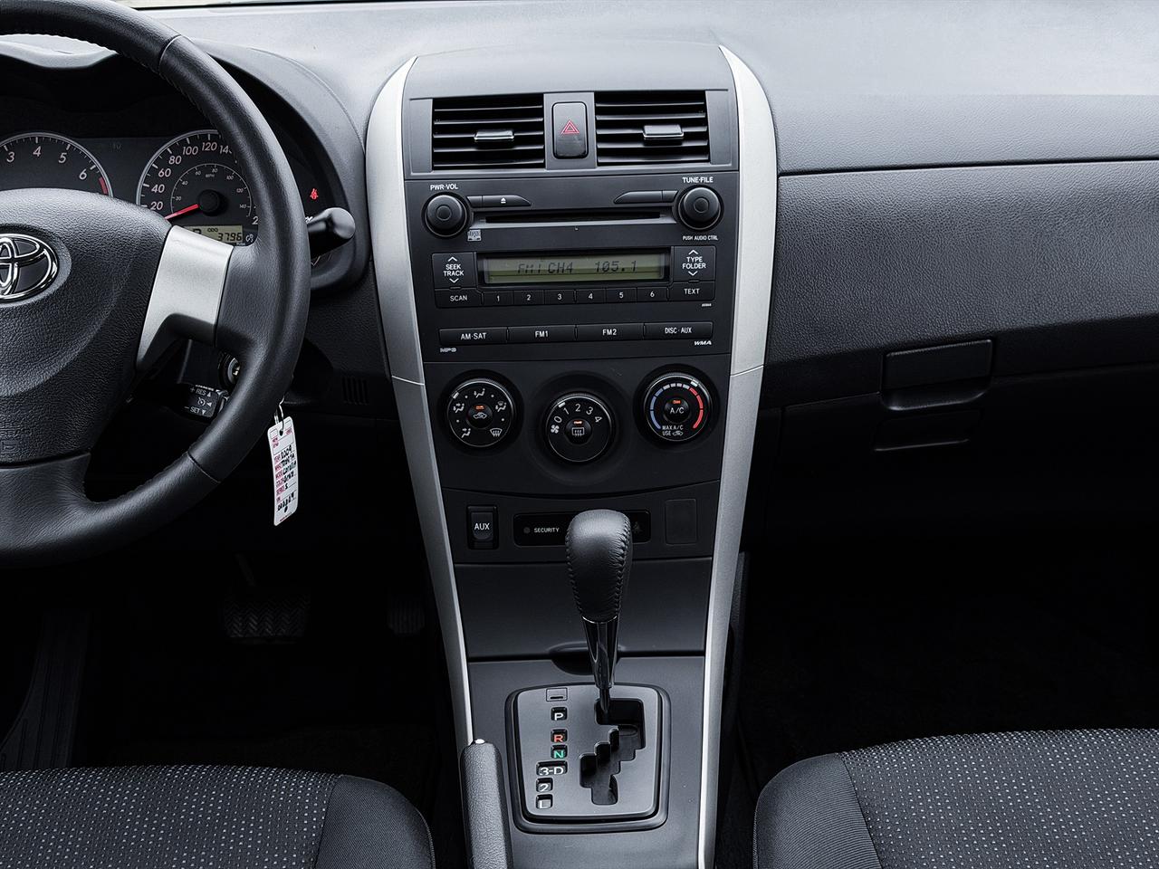 2009 Toyota Corolla S Photo