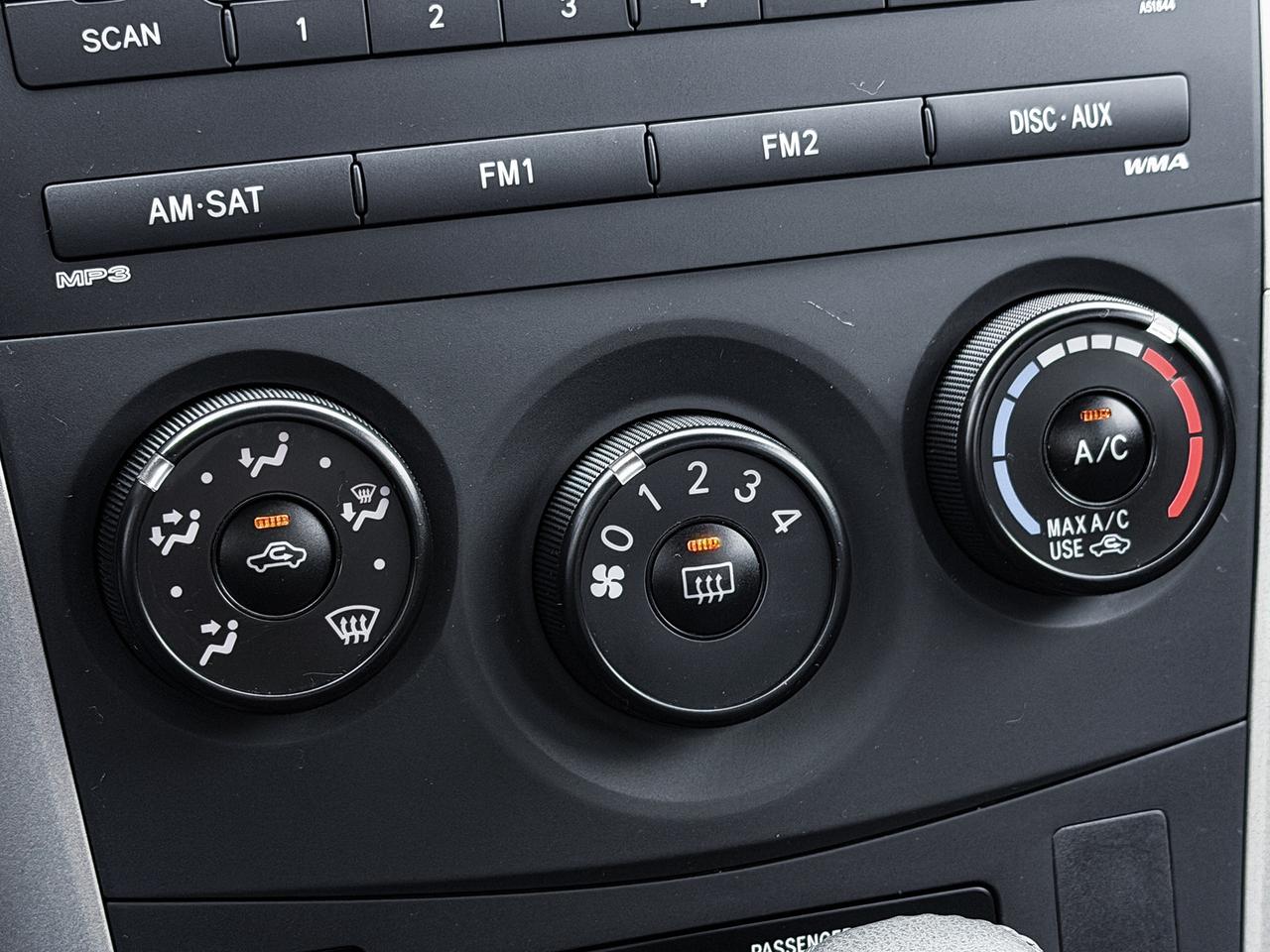 2009 Toyota Corolla S Photo