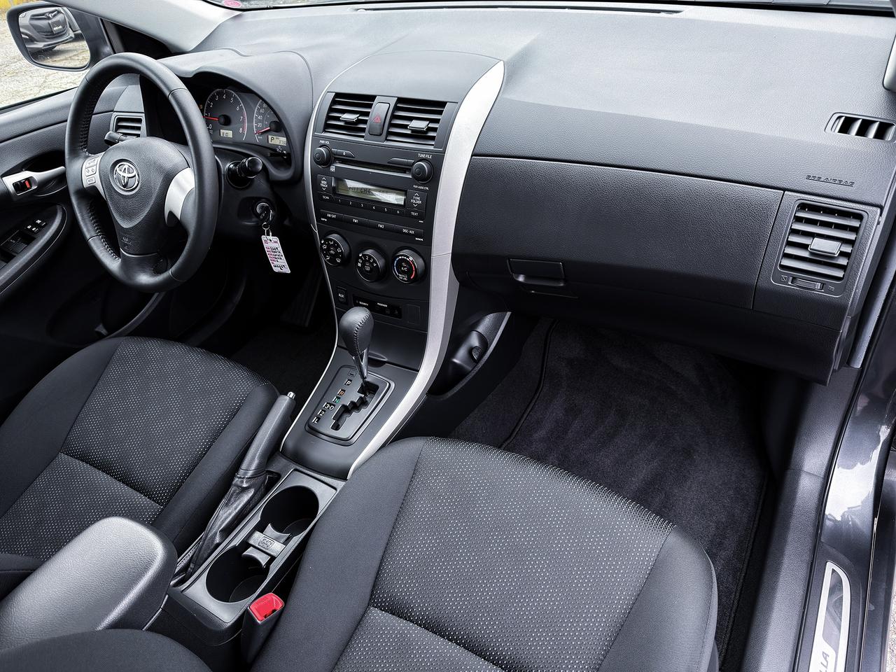 2009 Toyota Corolla S Photo