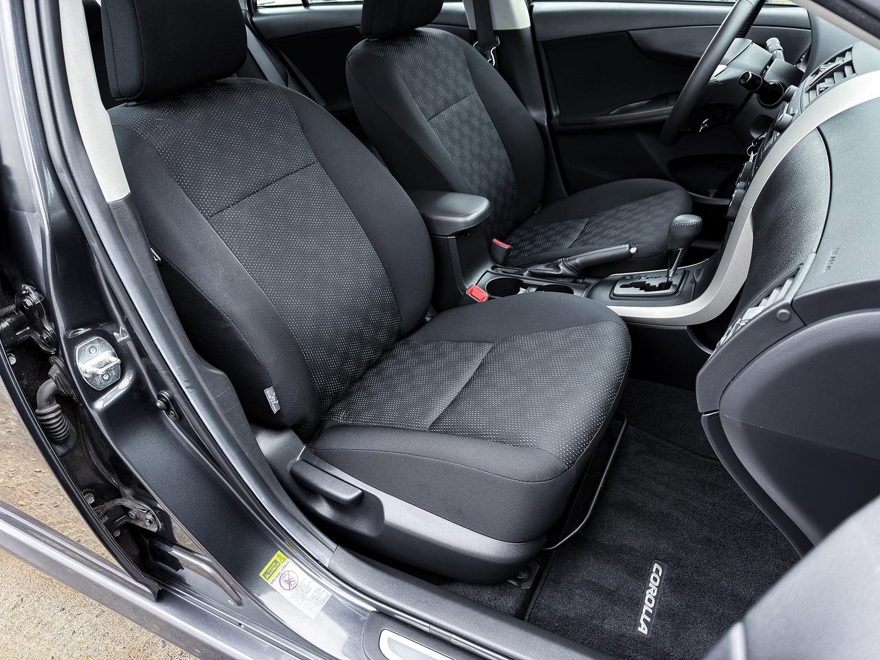 2009 Toyota Corolla S Photo