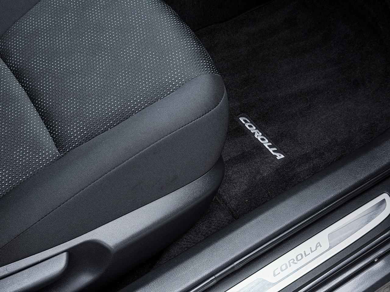 2009 Toyota Corolla S Photo