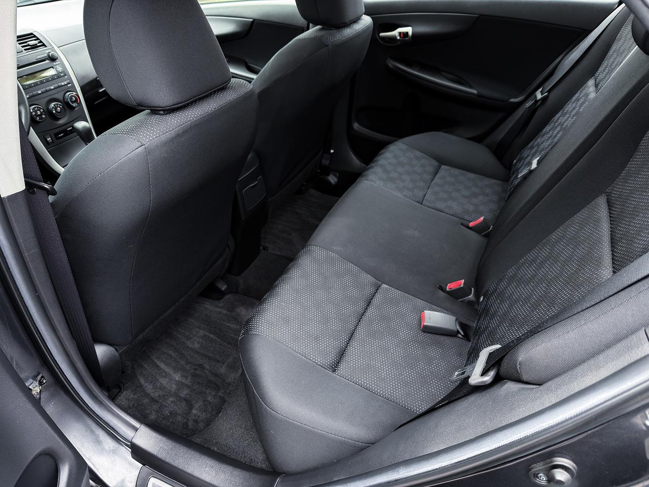 2009 Toyota Corolla S Photo