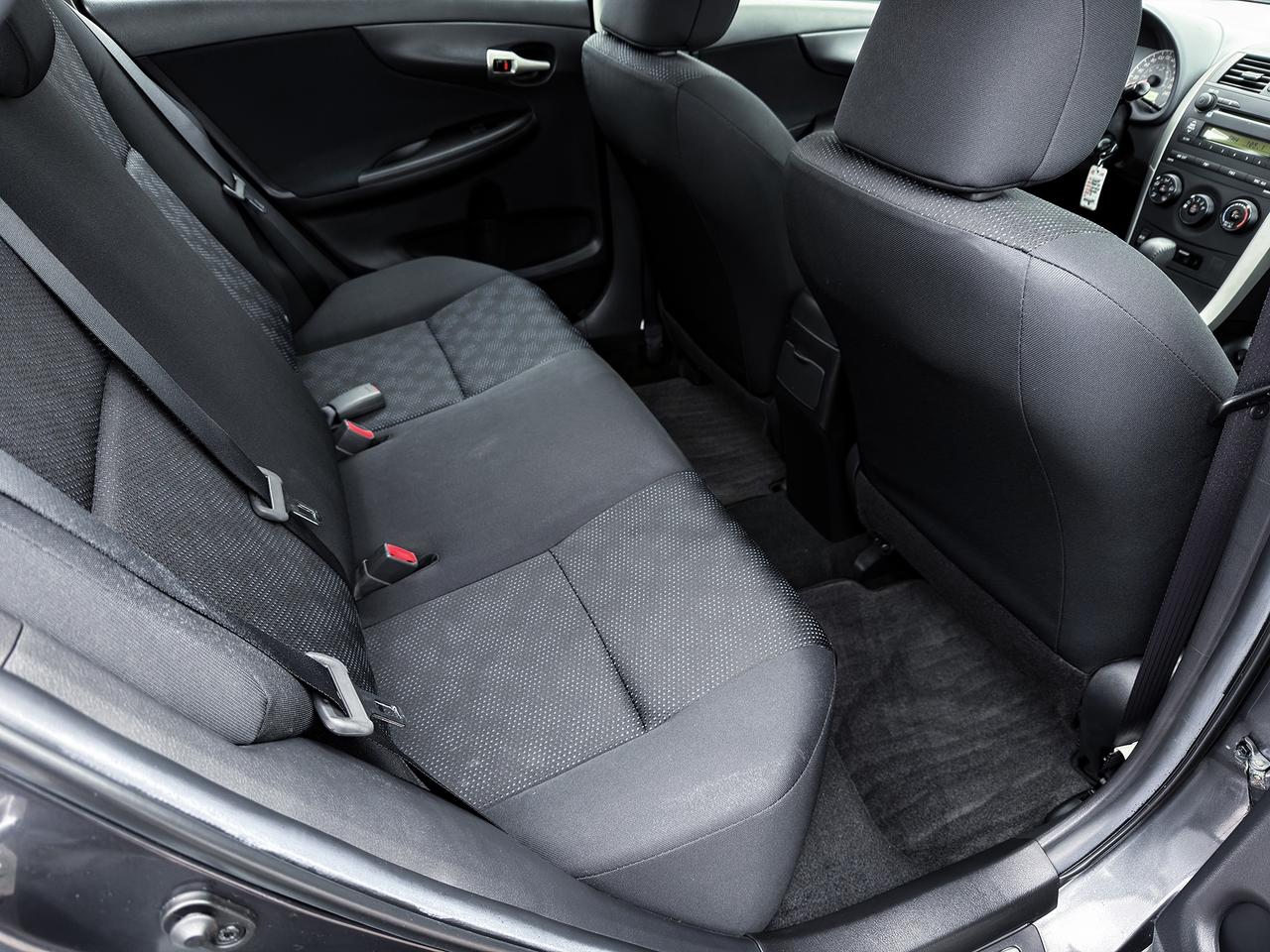 2009 Toyota Corolla S Photo