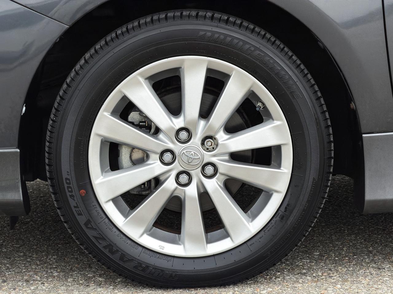 2009 Toyota Corolla S Photo