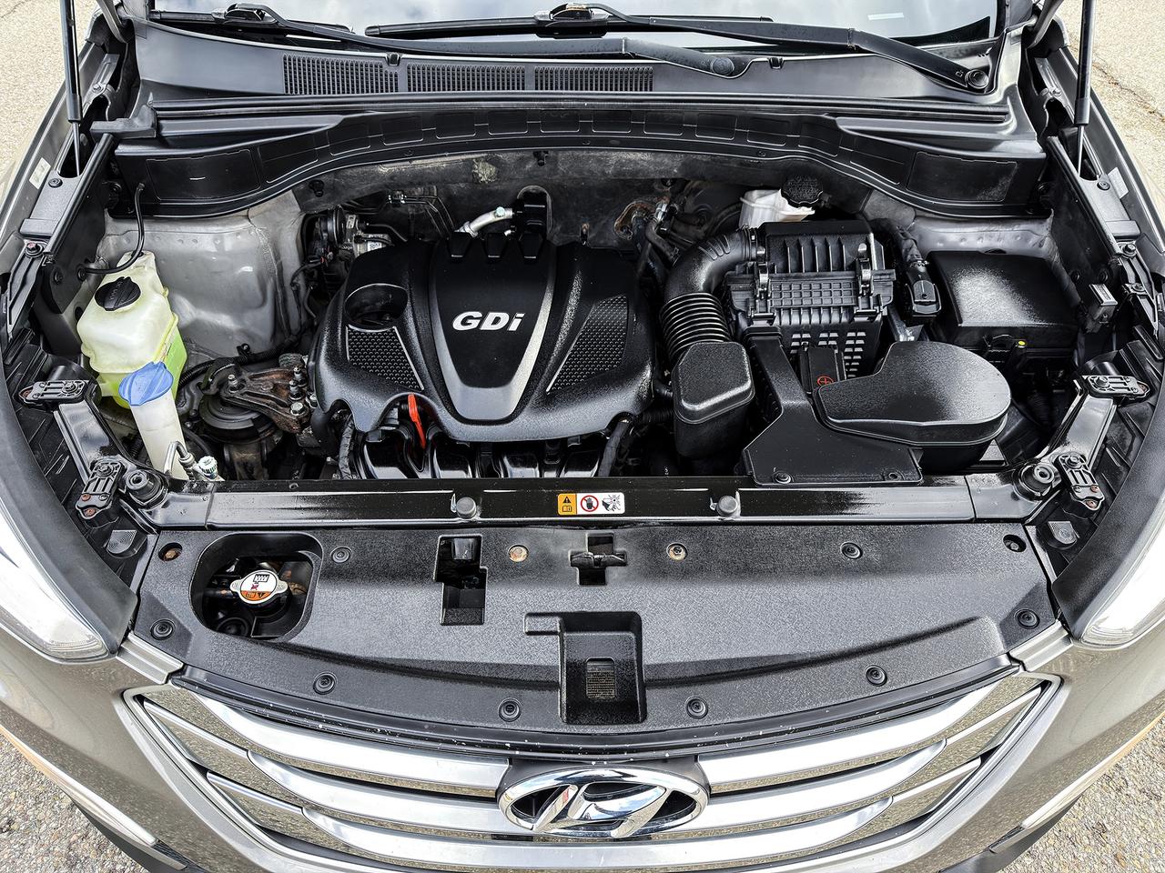 2016 Hyundai Santa Fe SPORT Photo