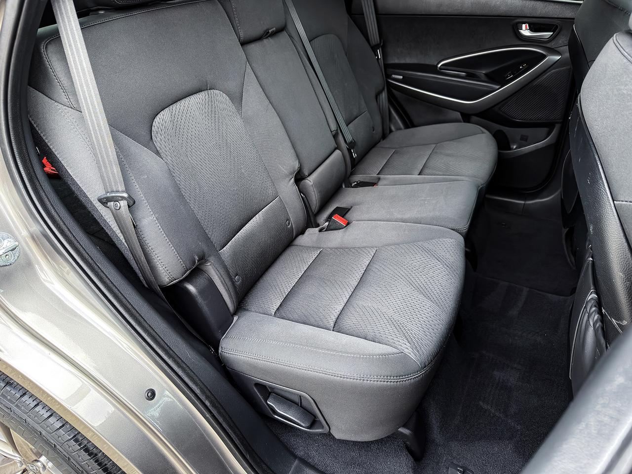 2016 Hyundai Santa Fe SPORT Photo