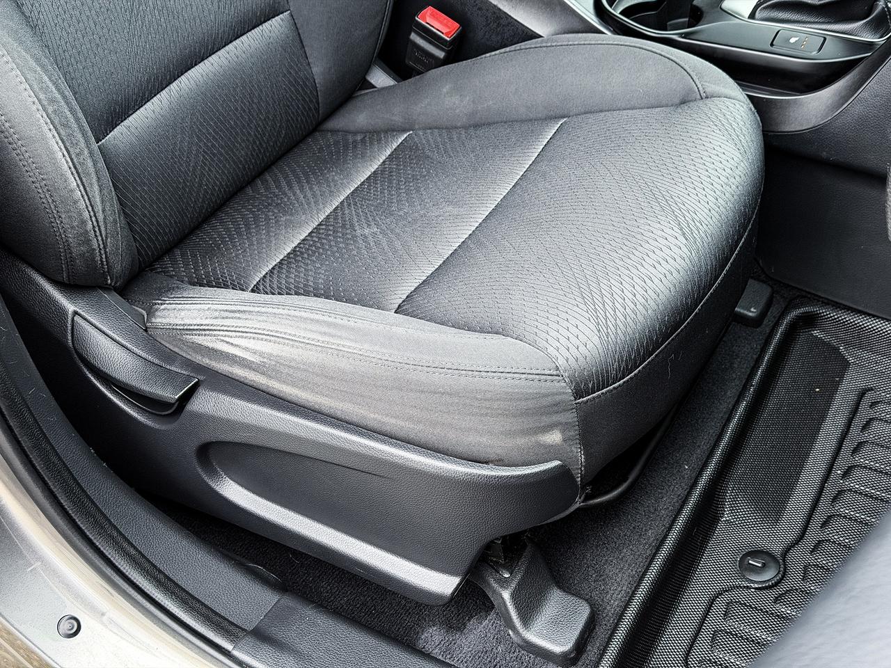 2016 Hyundai Santa Fe SPORT Photo