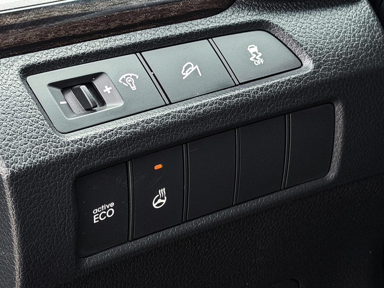 2016 Hyundai Santa Fe SPORT Photo