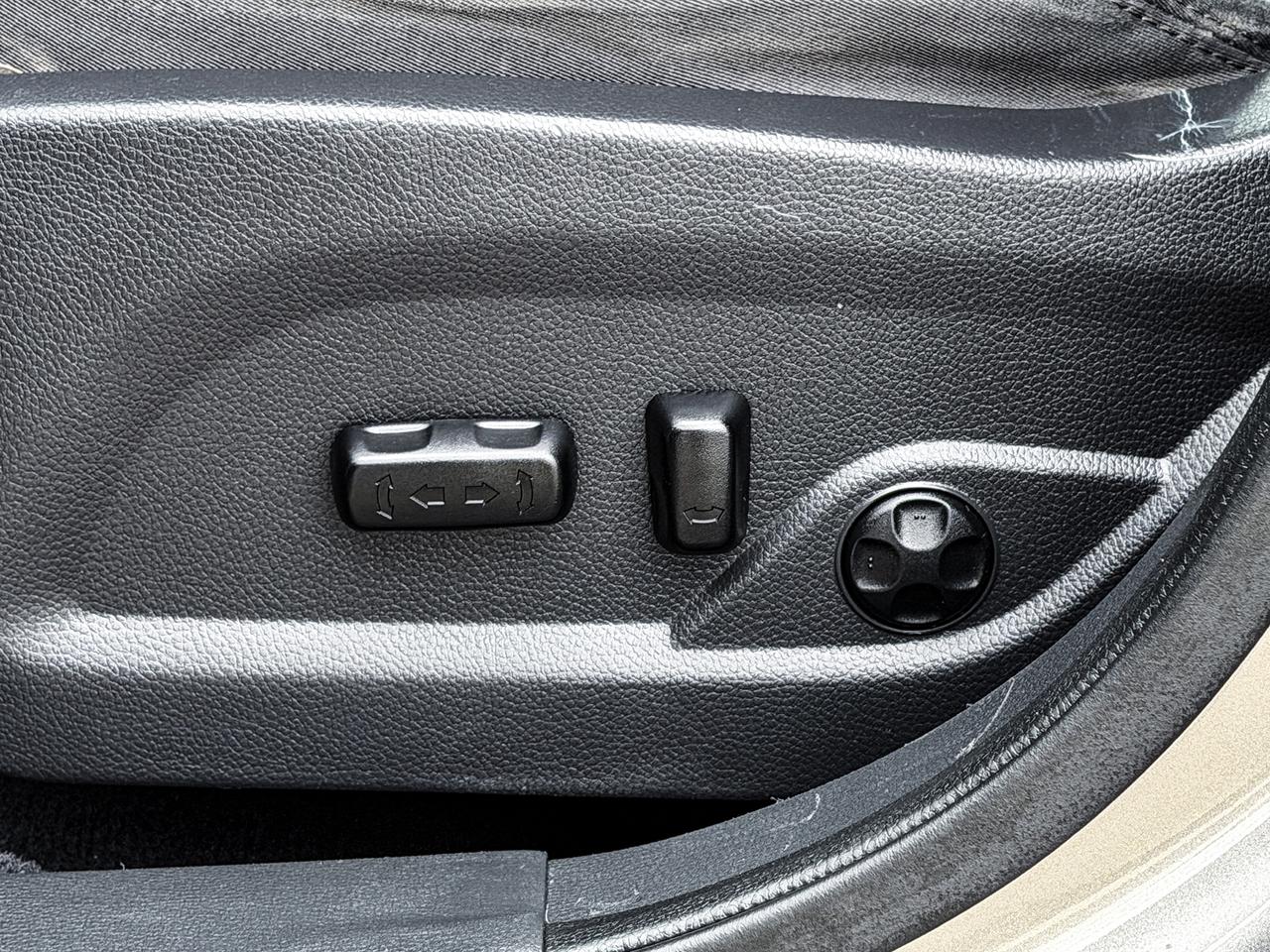 2016 Hyundai Santa Fe SPORT Photo