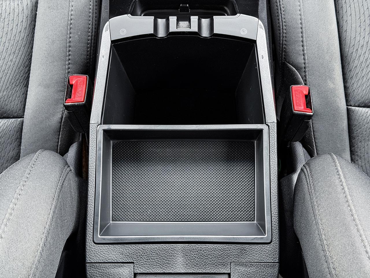 2016 Hyundai Santa Fe SPORT Photo