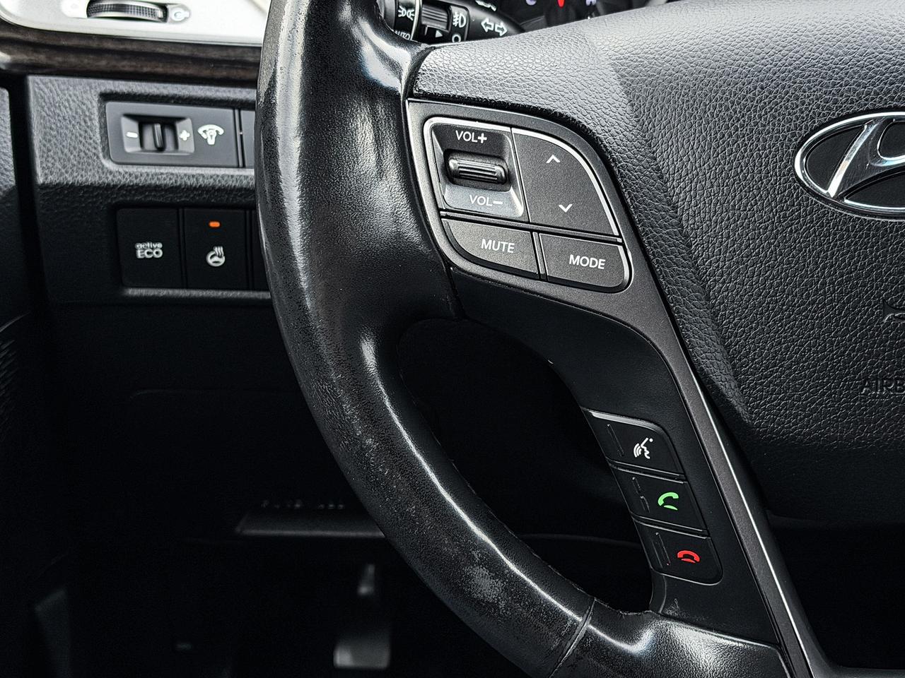 2016 Hyundai Santa Fe SPORT Photo