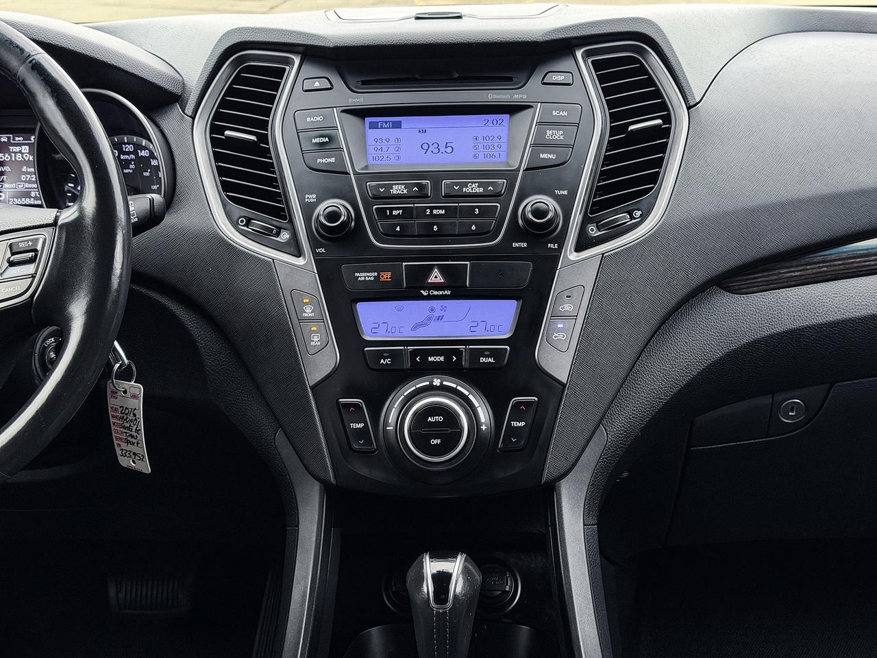 2016 Hyundai Santa Fe SPORT Photo