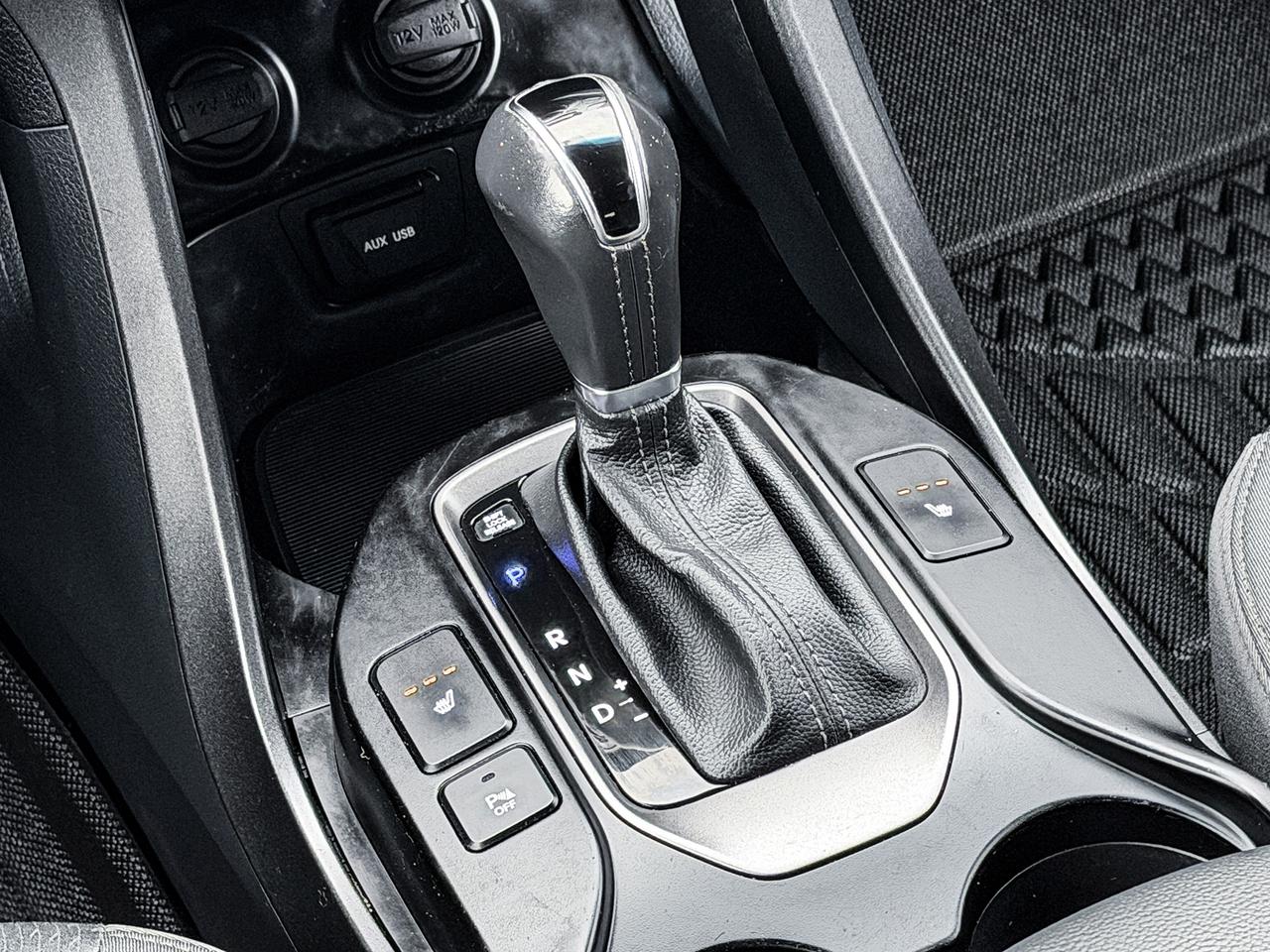 2016 Hyundai Santa Fe SPORT Photo