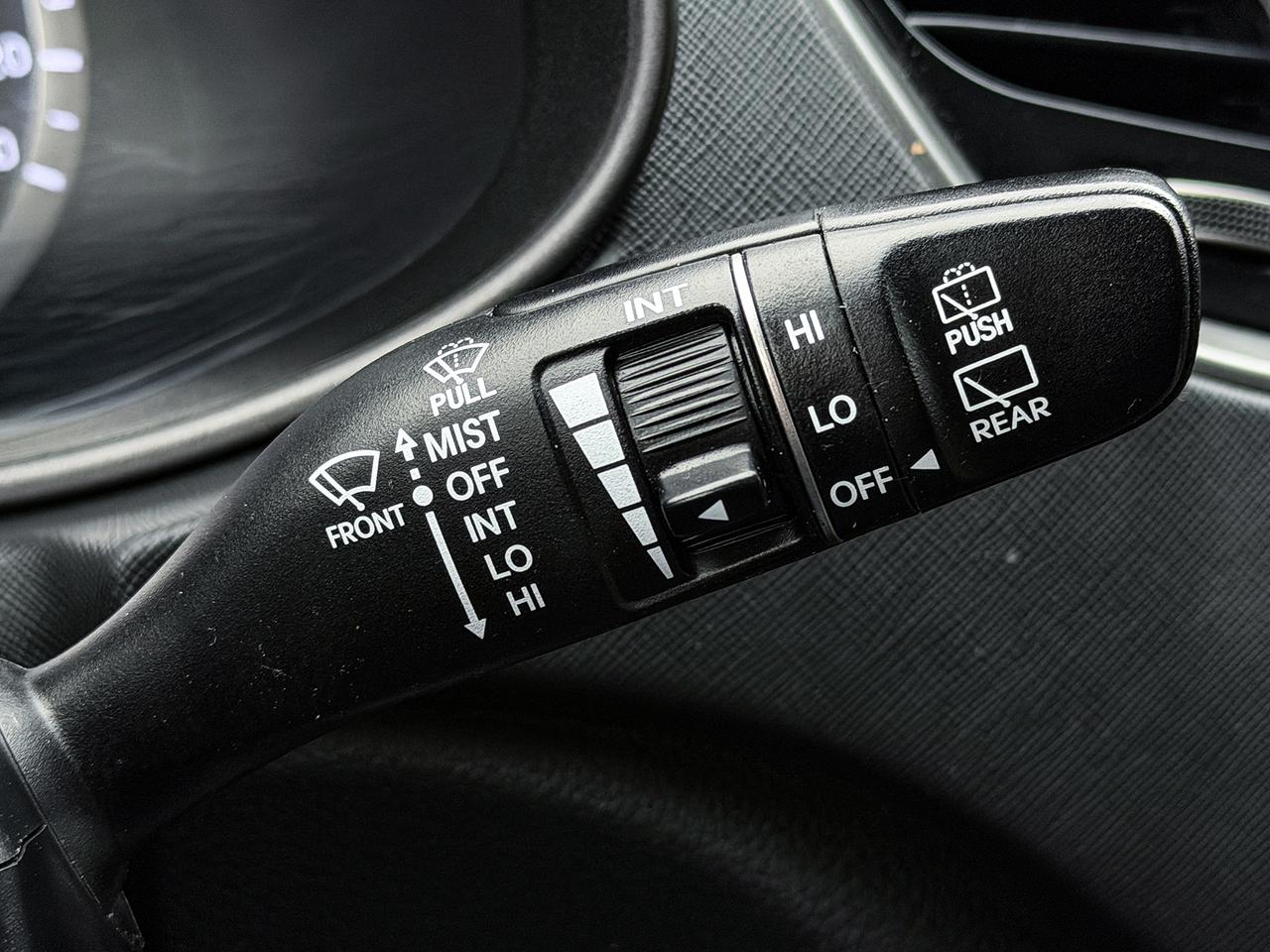 2016 Hyundai Santa Fe SPORT Photo