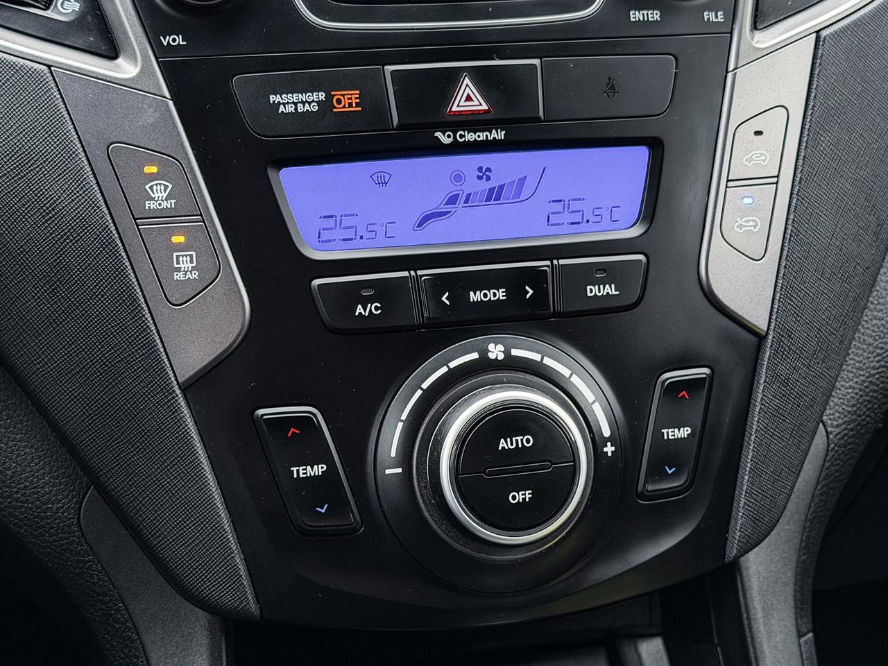 2016 Hyundai Santa Fe SPORT Photo