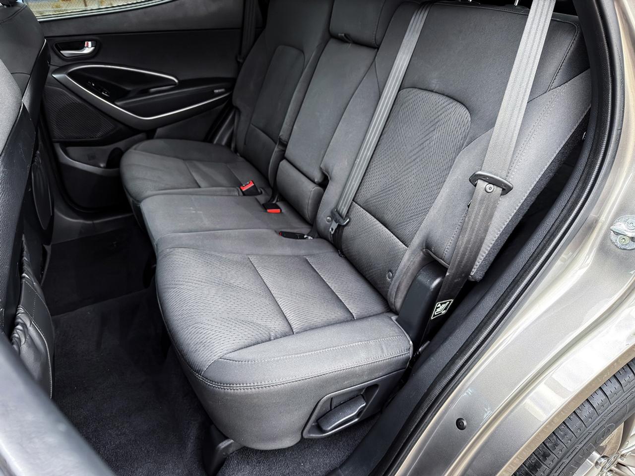 2016 Hyundai Santa Fe SPORT Photo