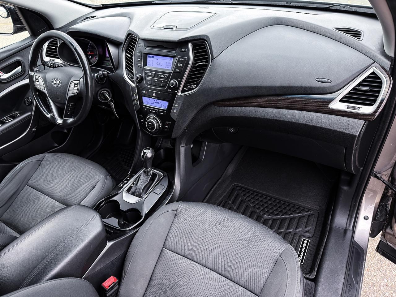 2016 Hyundai Santa Fe SPORT Photo