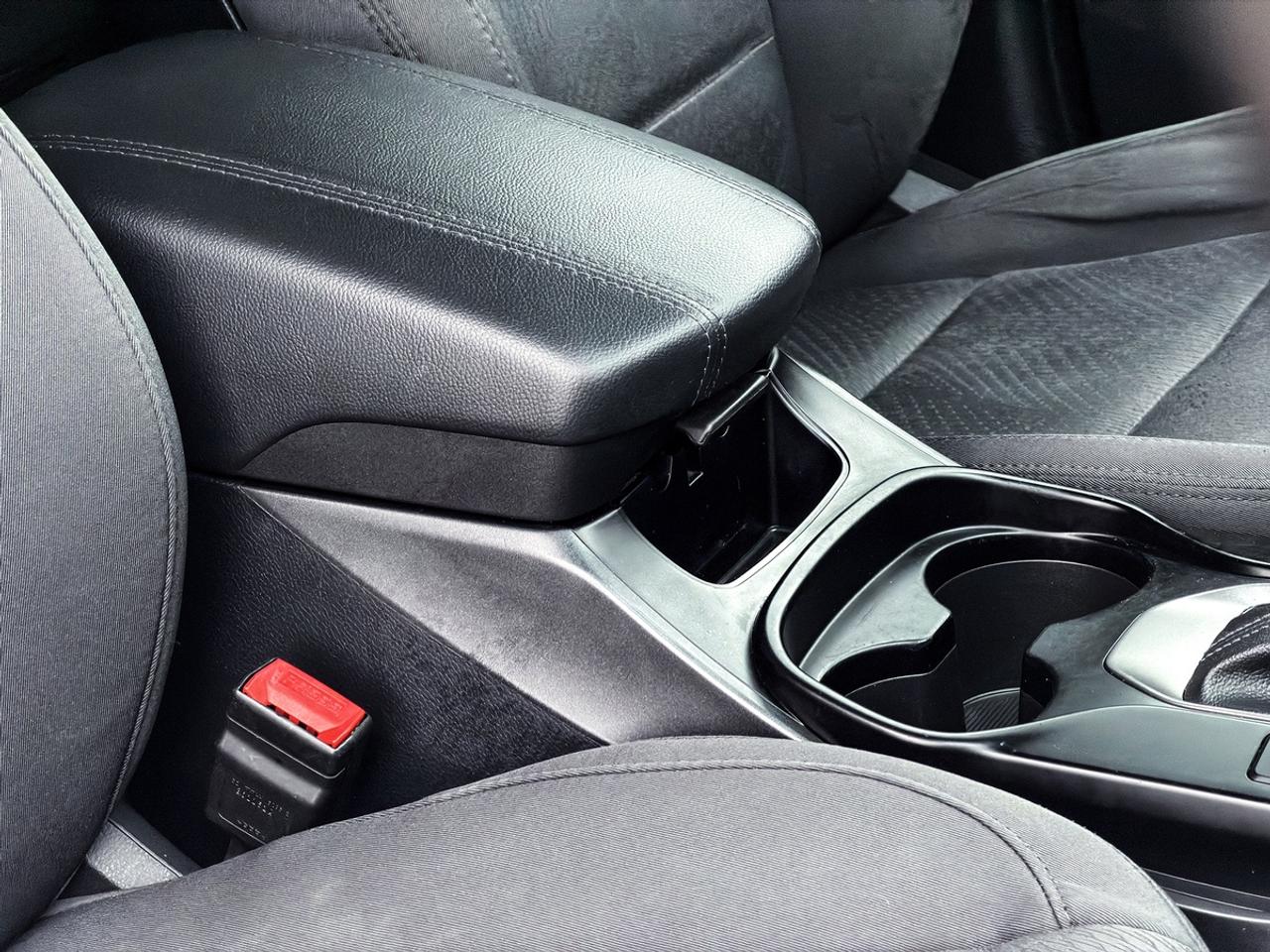 2016 Hyundai Santa Fe SPORT Photo