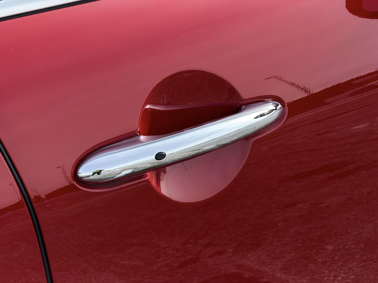 2016 MINI Cooper S w/Tech Pkg. Photo