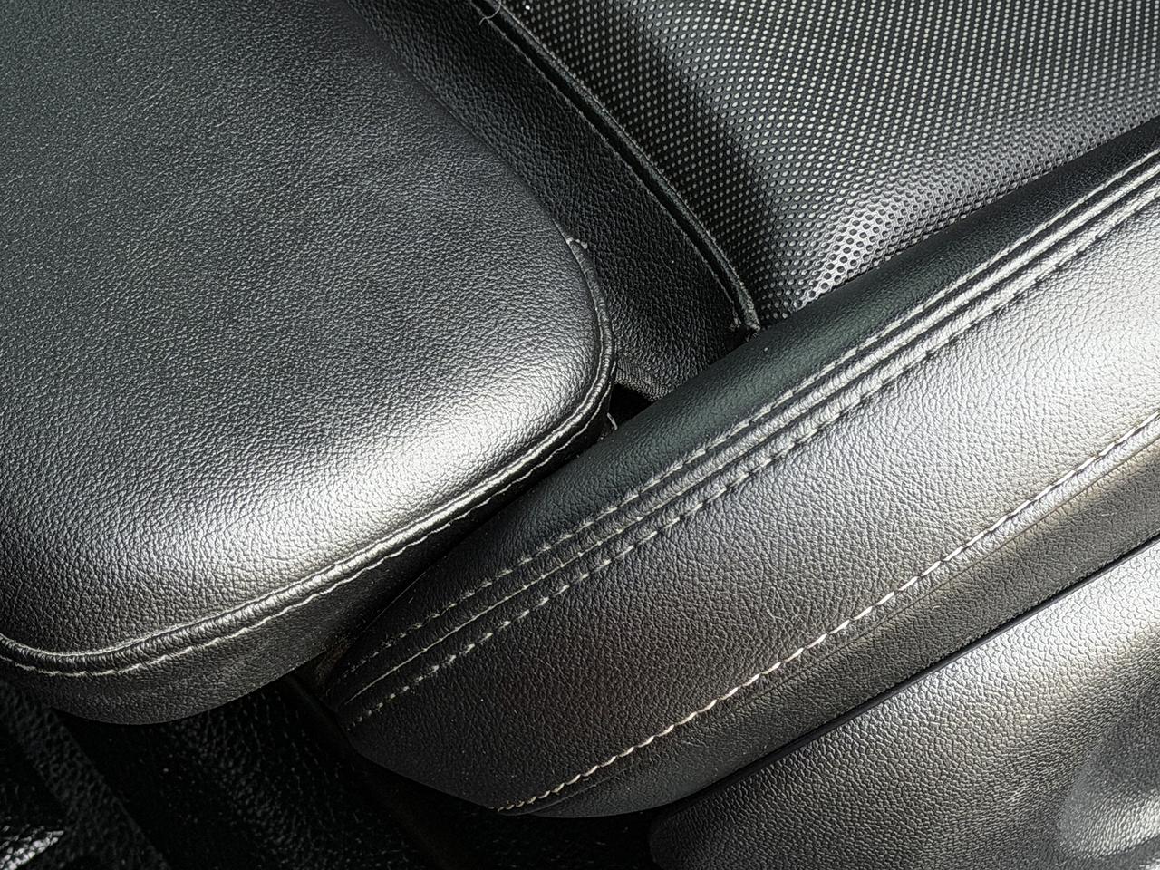 2016 MINI Cooper S w/Tech Pkg. Photo