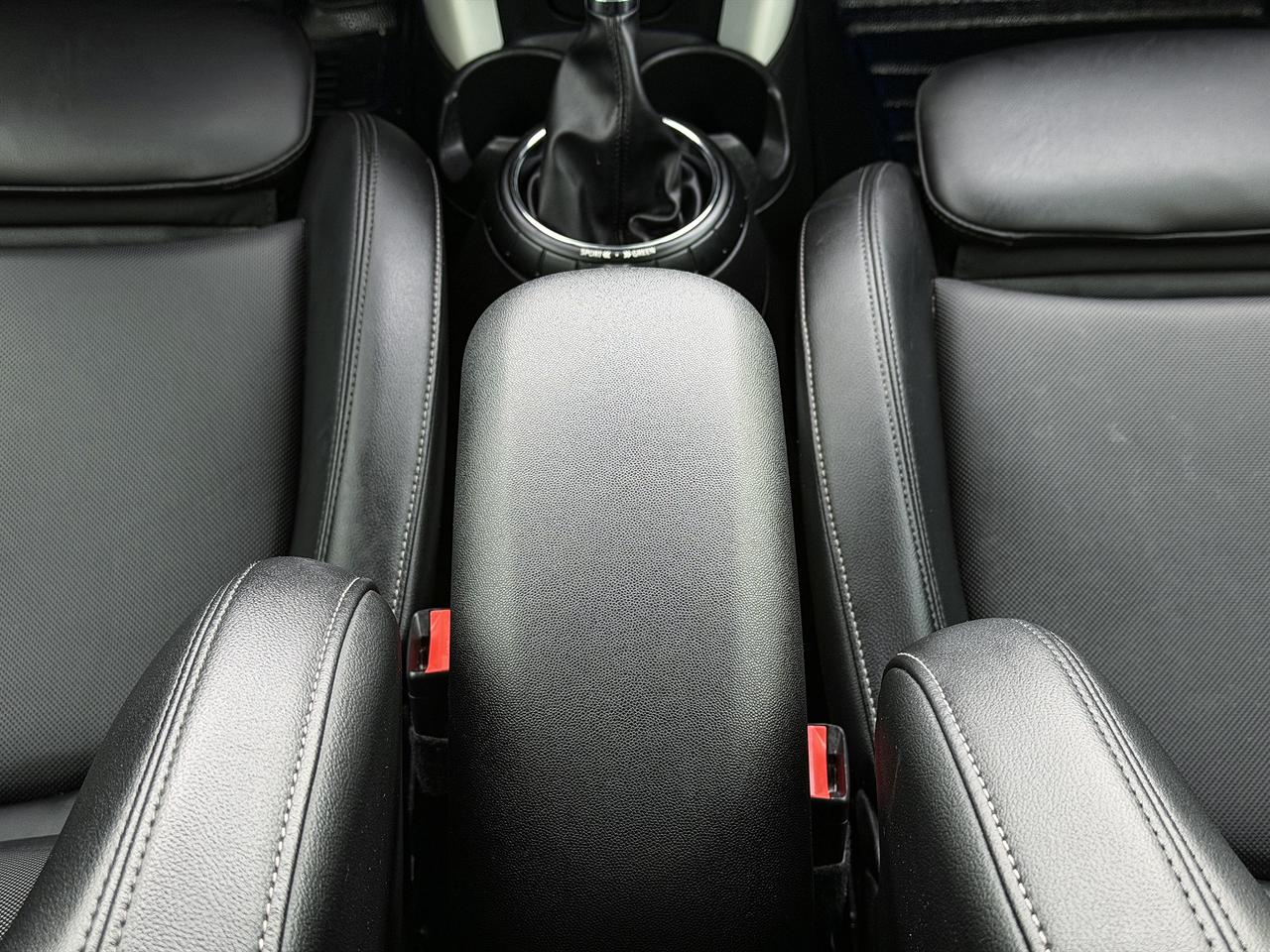 2016 MINI Cooper S w/Tech Pkg. Photo