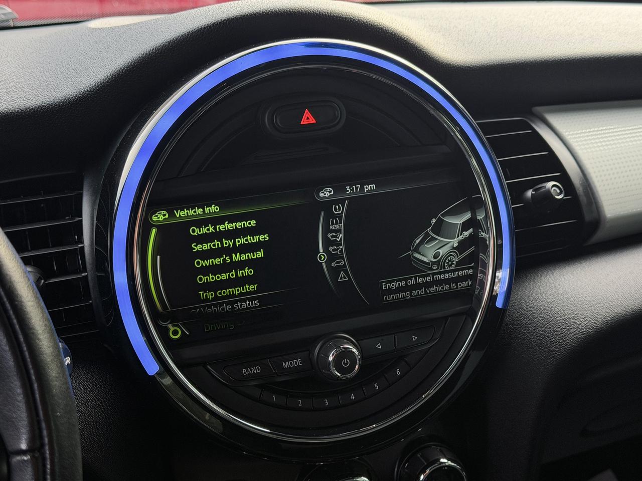 2016 MINI Cooper S w/Tech Pkg. Photo