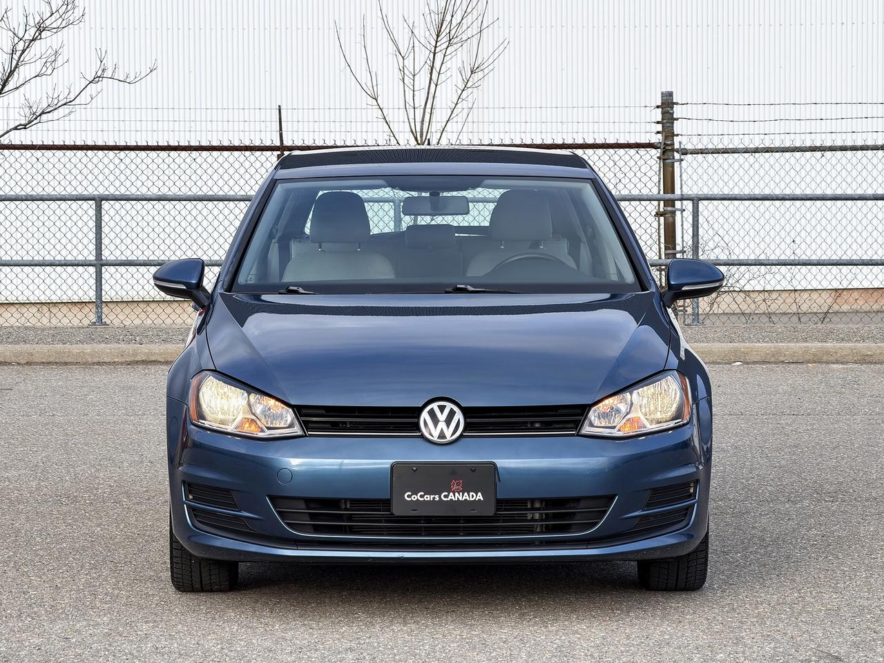 2015 Volkswagen Golf TRENDLINE Photo